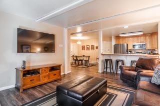Summit Forester #47 BLDG.2 Bedrm / 2 bath Ski in Ski Out! Steps to Chair 15 at Little Eagle Lodge! - Mammoth Lakes - 7