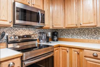 Summit Forester #47 BLDG.2 Bedrm / 2 bath Ski in Ski Out! Steps to Chair 15 at Little Eagle Lodge! - 5