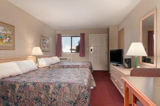 Coast Courtenay Hotel - 1