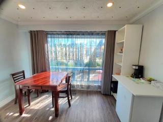 Renovated Cozy Bedroom with Private washroom - 5