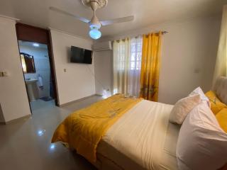 4DR Inviting 3-Bedroom Stay Santo Domingo - 3