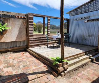Sturgeon Getaway on Henty - Dunkeld - 0