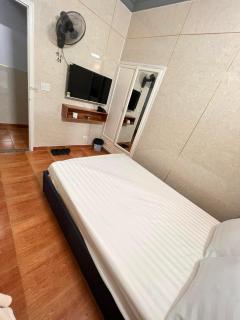 khách sạn Vạn Thành Đạt - Ho Chi Minh - 2