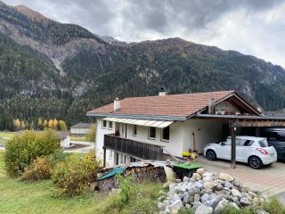 Ferienwohnung im Herzen Graubündens - Surava - 0