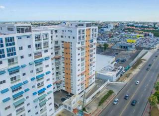 Apartamento en torres del Farallón, SDE, RD - Los Tres Ojos de Agua - 0