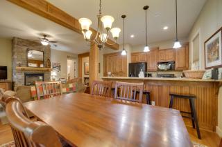 Pool and Beach Cozy Condo in Bear Lake Reserve! - Glenville - 3