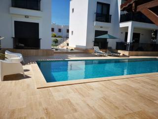 Brand New 2 Bedroom Garden Floor Flat with Pool A1 - Bodrum - 8