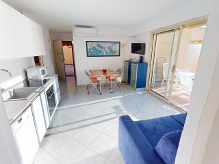 Petit 3P avec terrasse, piscine et garage - FR-1-196-193 - Menton - 6