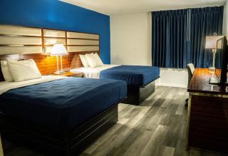 Royal Inn & Suites - Akron - 1