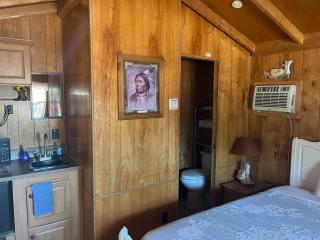 Stampede RV B&B - Tombstone - 1
