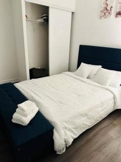 New 1 bedroom condo by Square One Mississauga - Mississauga - 0