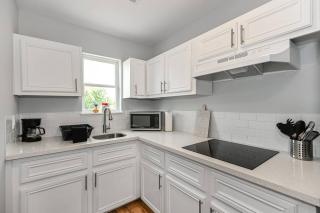 The Wall Art Whereabout! - 1