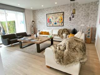 Front beach Villa in Marbella with Amazing Sea Views Semidetached - 4
