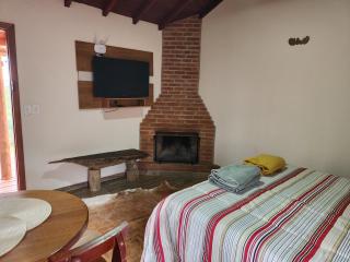 Provence Lavander Chalet by MontJacui - com jacuzzi e ar condicionado - Cunha - 4