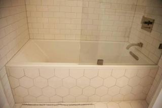 Modern Farmhouse - Waldorf - 3