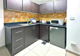 Lovely Studio Apartment in Hanover Square, JVC - 6