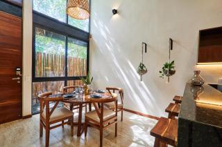 Dhalia - Private roof with pool & Beach Club Access - 9