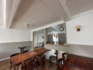 Tærgesen Guesthouse - Reyðarfjörður - 4