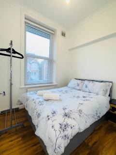 Newly refurbished two bedrooms flat - St. Leonards - 8