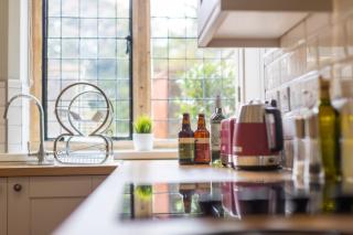 2 The Winnings - Stunning Cottage on a Country Estate - Worksop - 3