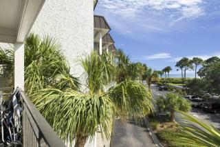 Tranquility on the Water - 2 Bedroom! - Hilton Head Island - 8
