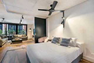 A Designer's Dream in the Heart of Trendy Fitzroy - 1