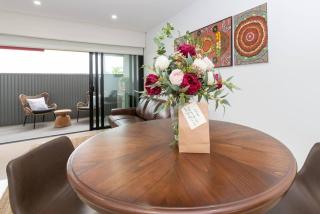 Perfect Prospect Among City's Dining Hotspots - Adelaide - 3