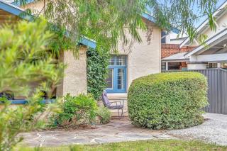 'The Nook' Peaceful Toorak Gardens Retro Cottage - 7