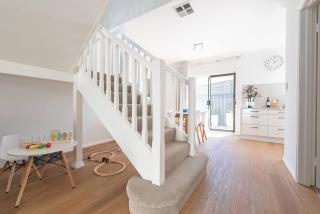 Colley's Nest - Family-friendly Townhouse with Patio - Adelaide - 1