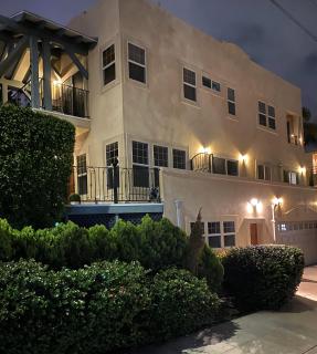 Rooftop City/Water Views*Jacuzzi*King Beds*Central - San Diego - 4