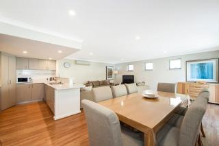 Escape to 67 at Cape View - Broadwater - 9