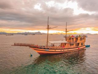 Boats Open Trip Komodo 3D2N - Labuan Bajo - 4