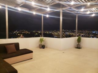 Departamento completo con hermosa vista de la ciudad - Cuenca - 7