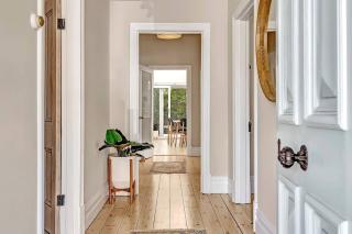 'Chimney Cottage' Family Gem where Beach meets Port - 4