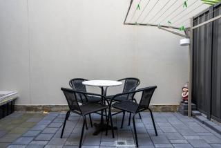 The Lane of Lightsview - Relaxed Inner-city Living - 3