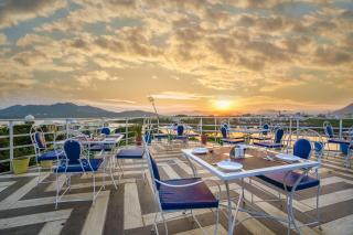 Royal Rafahiya - A Rooftop Lake View Hotel near lake Pichola - Udaipur - 9