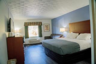 Royal Inn & Suites - Akron - 3