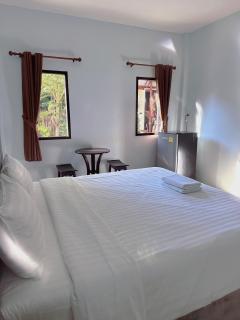 พร้อมหทัย รีสอร์ท Promhathai Resort - Ban Khlong Toei (1) - 1