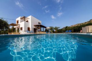 Villa Angelos with private gated pool - Almyrida - 9