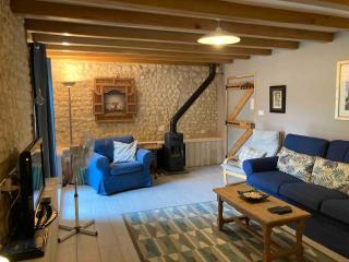 Stunning rural gem with pool in southwest France - - 4