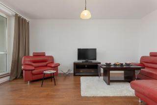 Cozy Apartment near Airport by Noclegi Renters - Varsavia - 7