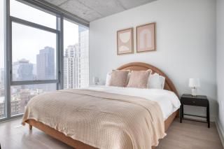 River North 1br w gym pool roof nr Riverwalk CHI-825 - 1
