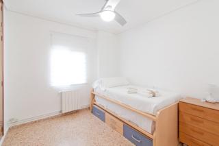 Global Properties, Apartamento centrico en Puerto de Sagunto para 5 personas - Puerto de Sagunto - 5