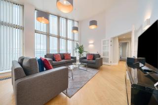 Roomspace Serviced Apartments - The Courtyard Penthouse - 9