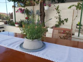 Studio Apartment in Hvar Town with Balcony, Air Conditioning, Wi-Fi, Dishwasher (4858-1) - Hvar - 9