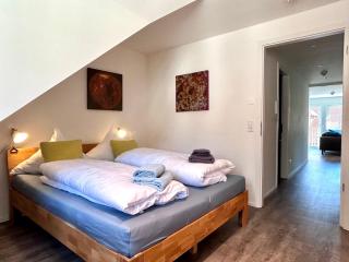 Ferienwohnung Fumi - Maisonette im sanierten Altbau mit großer Dachterrasse und Blick über die Insel - Lindau - 4