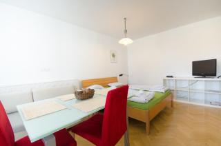 Rooms Sincere 1830 - Lubiana - 9