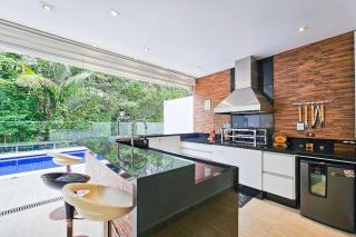 Casa de 400m² e piscina próximo à praia - Bertioga - 9