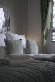 Comfortable 3 room apartment I 81 m2 I Central l Self-Check-In I WiFi & Netflix - Hannover - 4