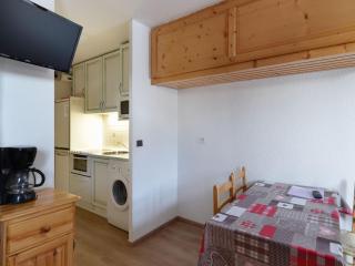 Studio fonctionnel au centre station avec balcon et vue montagne, 2 étoiles - FR-1-181-2494 - La Plagne Tarentaise - 8